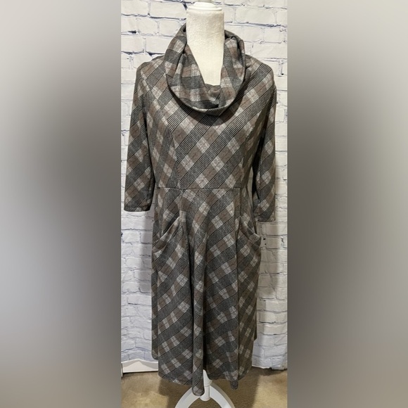 Robbie Bee Plaid Midi Fit/Flare 3/4-sleeve Cowl Neck Stretch Dress M - Picture 1 of 7